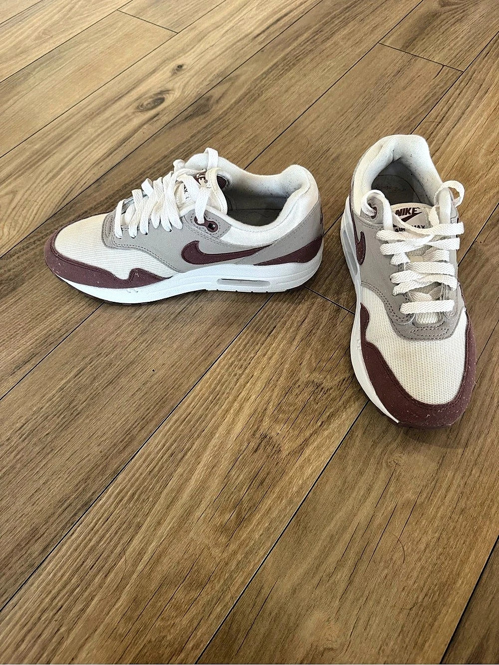 Nike Air Max 1 '87 Smokey Mauve Sneakers Pink & White US 7